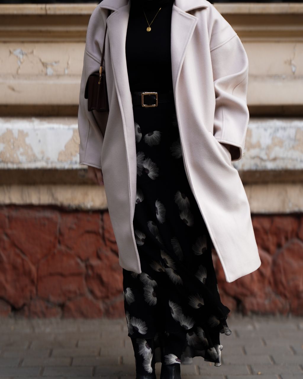 Relaxed fit ivory coat